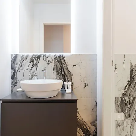 Easyhomes - Bandello Apartamento