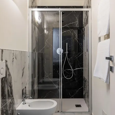 Easyhomes - Bandello شقة